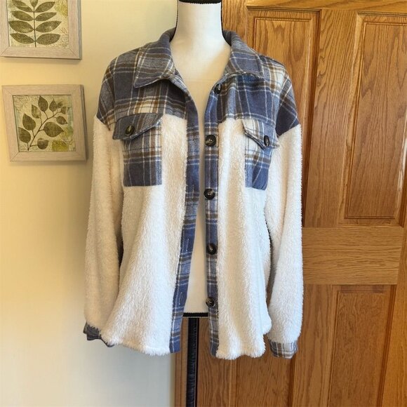 New SHEIN Women's Plaid Fleece Sherpa Jacket Blue Button-Up Size L Casual - Picture 1 of 8